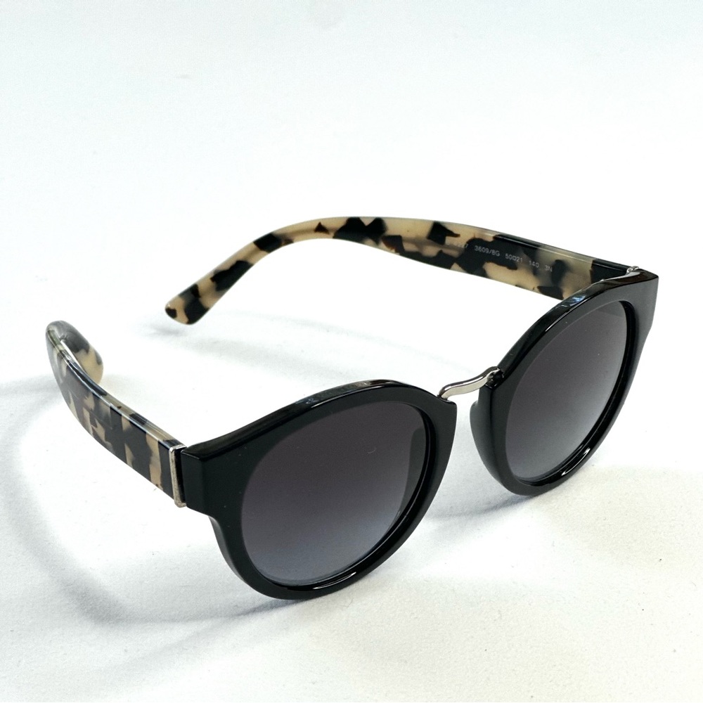 Burberry Round Sunglasses with Case